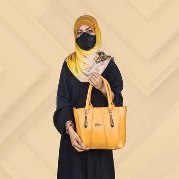 Elegant Tan Ladies Handbag