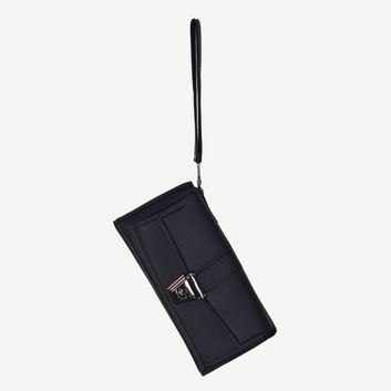 Blackout Chic Wristlet (D86)